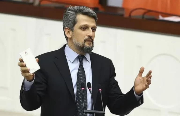 GARO-PAYLAN-12-900x582